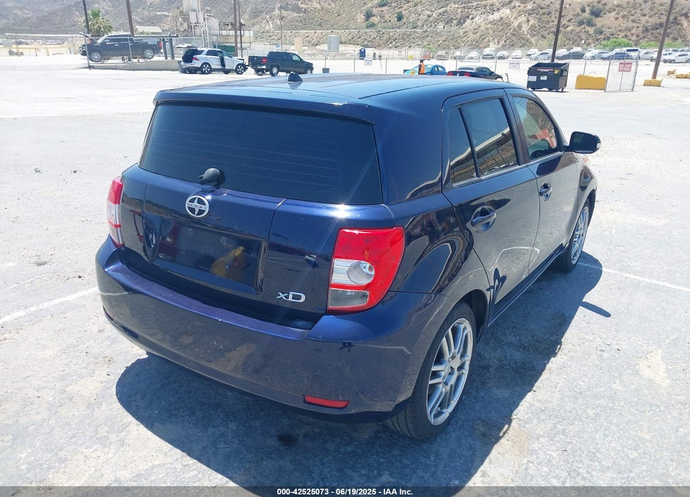2008 SCION XD VIN: JTKKU10418J014011