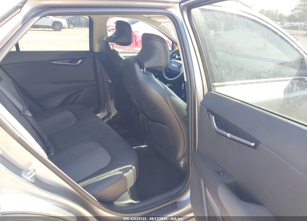 2023 KIA NIRO VIN: KNDCR3LE3P5055518