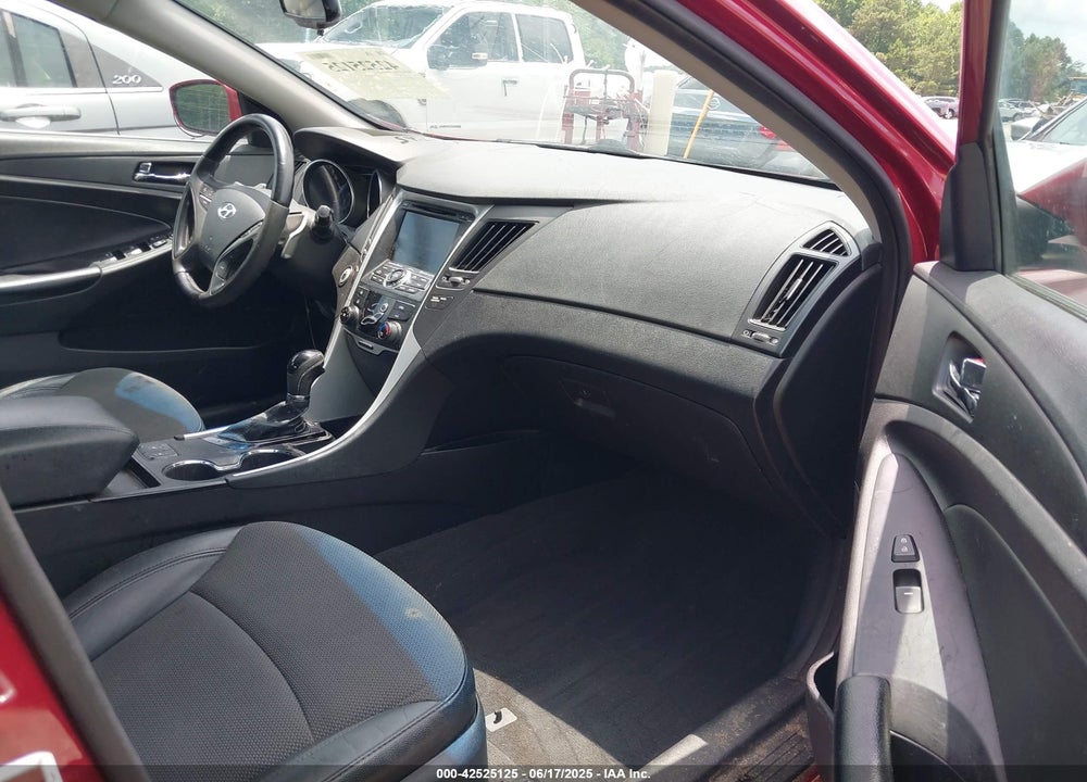 2013 HYUNDAI SONATA VIN: 5NPEC4AC2DH795719