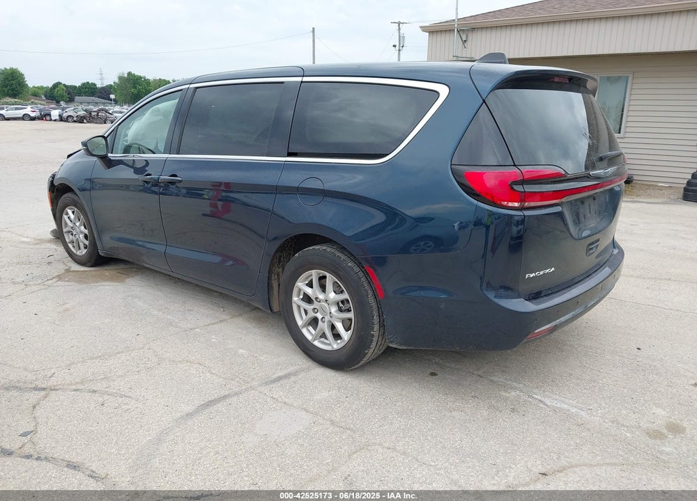 2023 CHRYSLER PACIFICA TOURING L VIN: 2C4RC1BG8PR526374