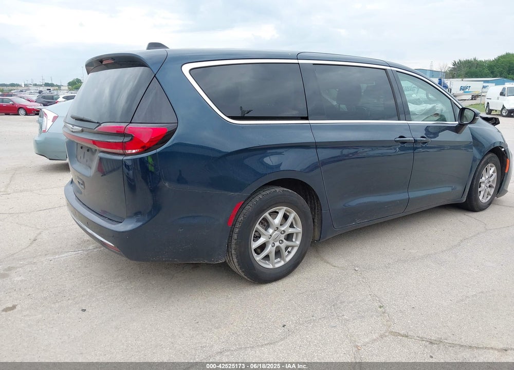 2023 CHRYSLER PACIFICA TOURING L VIN: 2C4RC1BG8PR526374