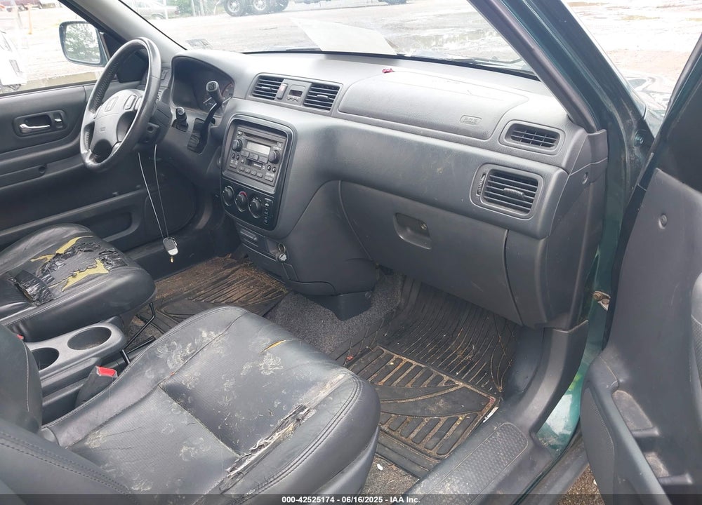 2000 HONDA CR-V SPECIAL EDITION VIN: JHLRD1878YC041735