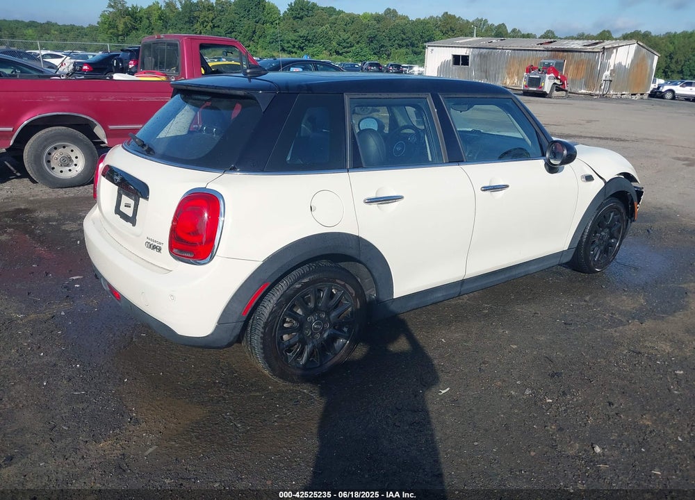 2019 MINI HARDTOP VIN: WMWXU1C5XK2J02832