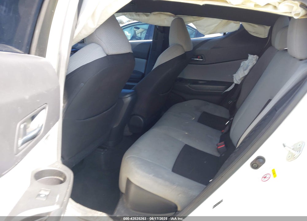 2019 TOYOTA C-HR VIN: JTNKHMBX1K1025873