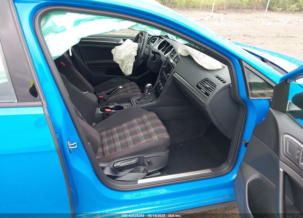 2019 VOLKSWAGEN GTI VIN: 3VW6T7AU1KM009573
