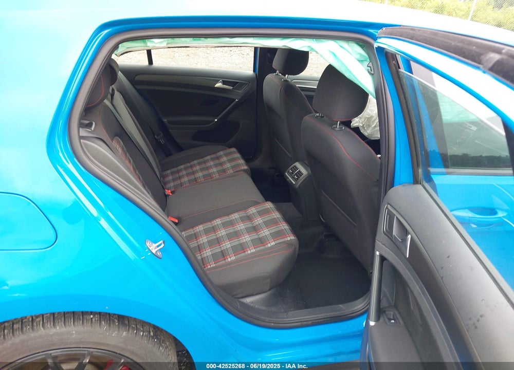 2019 VOLKSWAGEN GTI VIN: 3VW6T7AU1KM009573