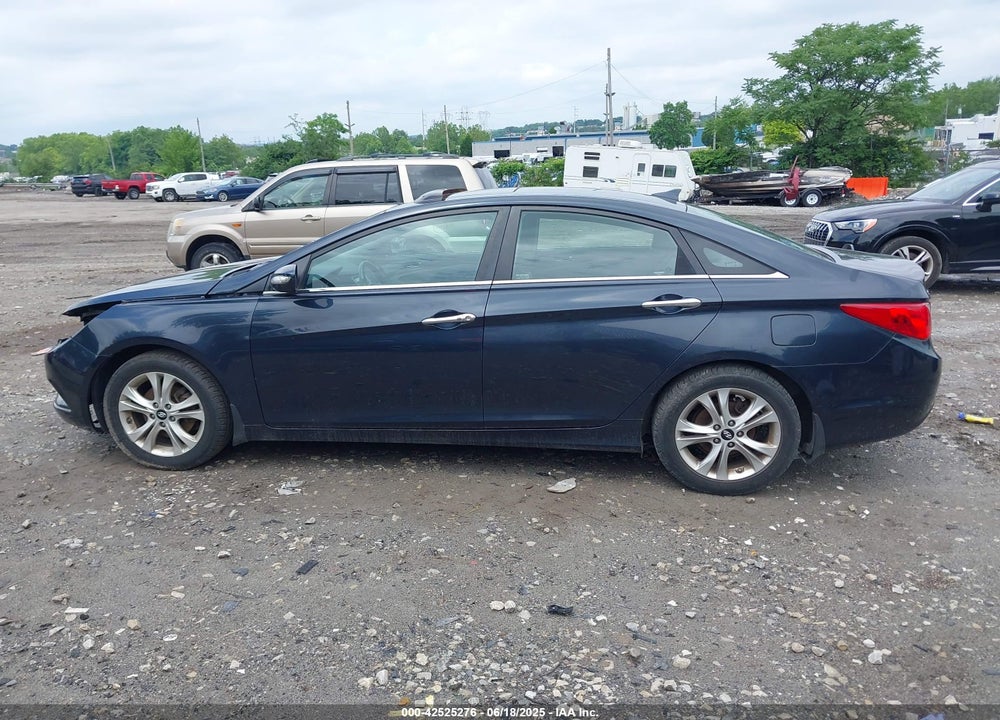 2013 HYUNDAI SONATA VIN: 5NPEC4AC0DH774528