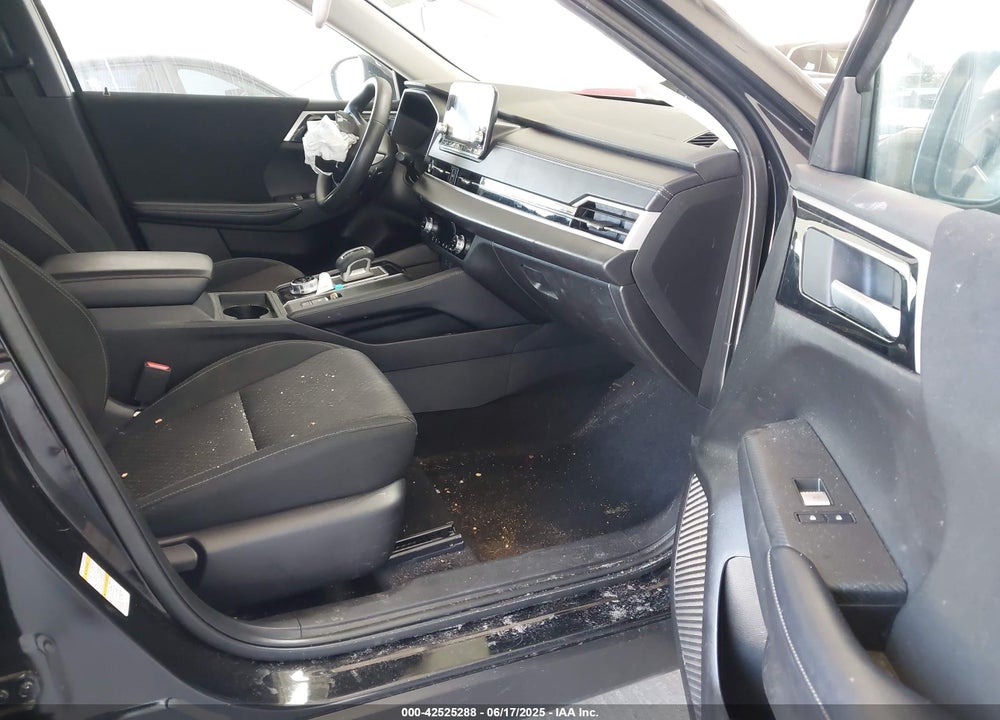 2024 MITSUBISHI OUTLANDER VIN: JA4J3UA84RZ028541
