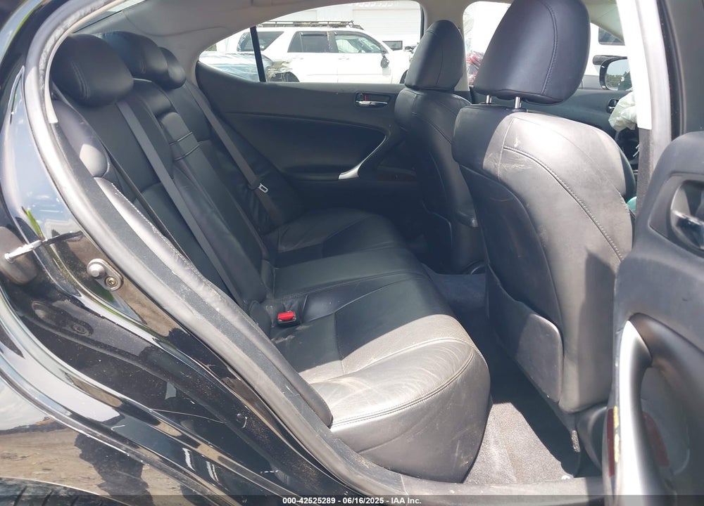 2006 LEXUS IS250 VIN: JTHCK262762004859