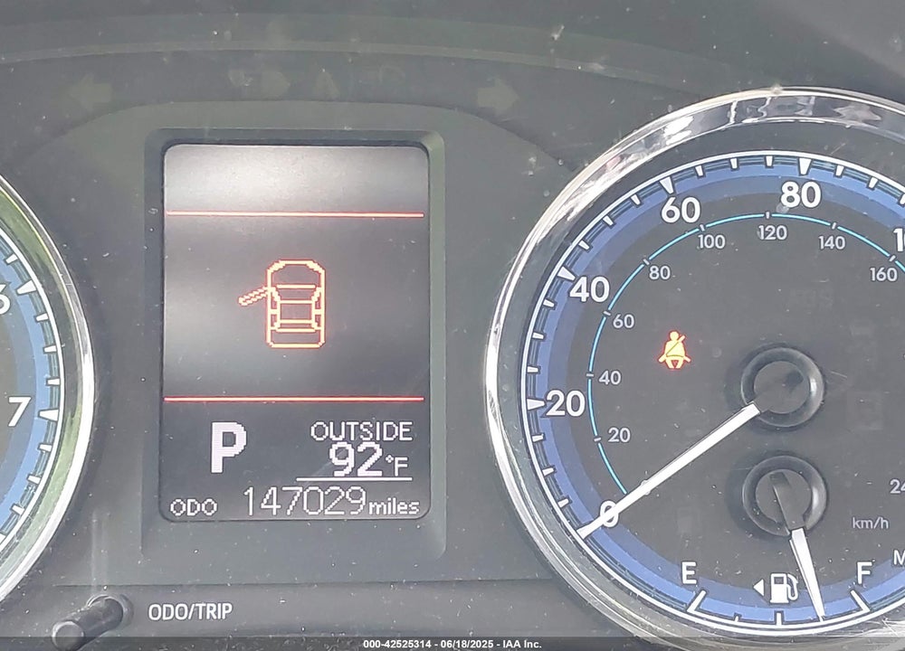 2018 TOYOTA COROLLA VIN: 5YFBURHE0JP798184