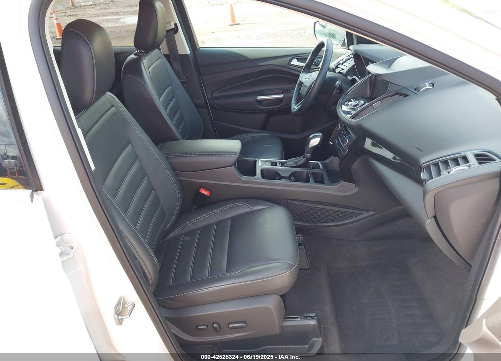 2019 FORD ESCAPE VIN: 1FMCU9J98KUA95238