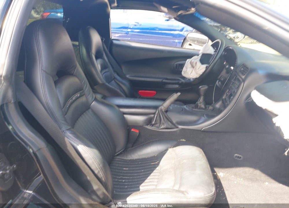 2002 CHEVROLET CORVETTE VIN: 1G1YY22G425113952