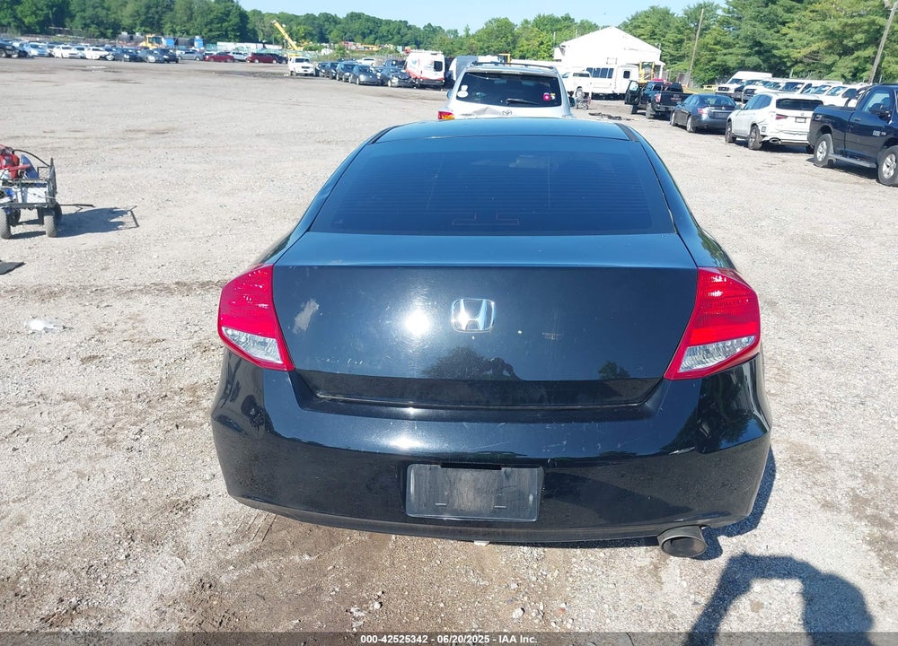 2012 HONDA ACCORD VIN: 1HGCS1A71CA017706
