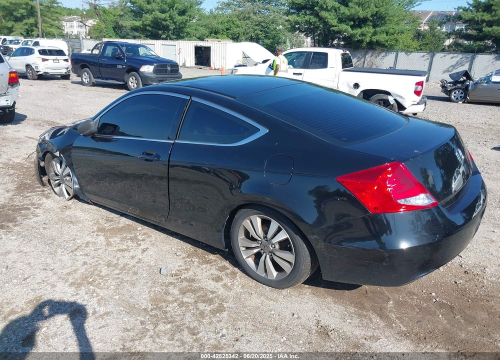 2012 HONDA ACCORD VIN: 1HGCS1A71CA017706
