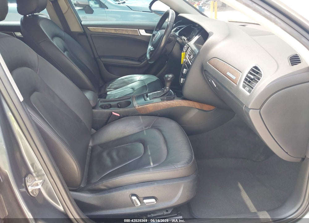 2014 AUDI A4 VIN: WAUBFAFL7EN013642