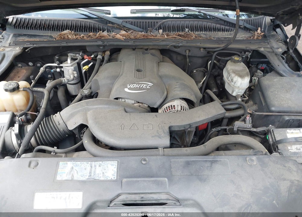2005 GMC YUKON XL 1500 DENALI VIN: 1GKFK66U95J249131