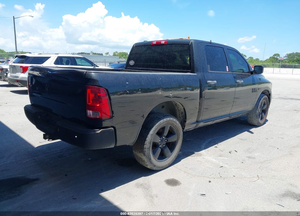 2015 RAM 1500 VIN: 1C6RR7KT4FS679319