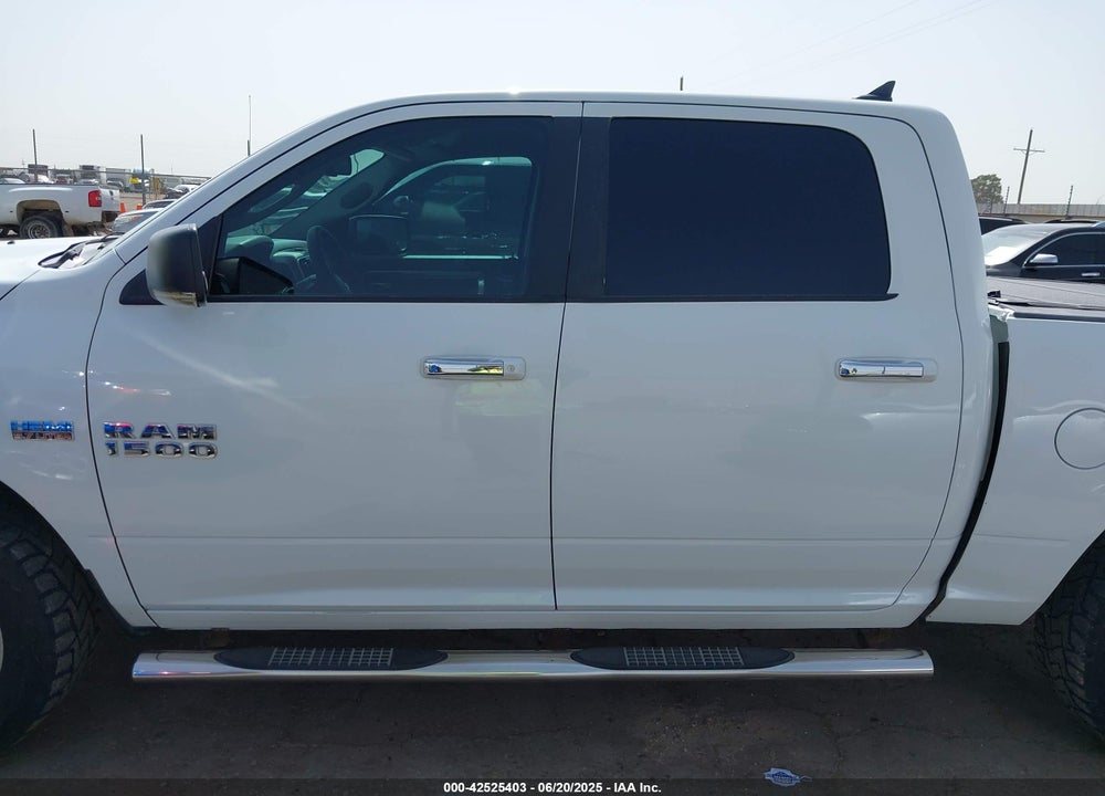 2016 RAM 1500 VIN: 1C6RR7LT2GS410333