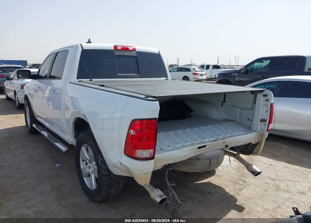 2016 RAM 1500 VIN: 1C6RR7LT2GS410333