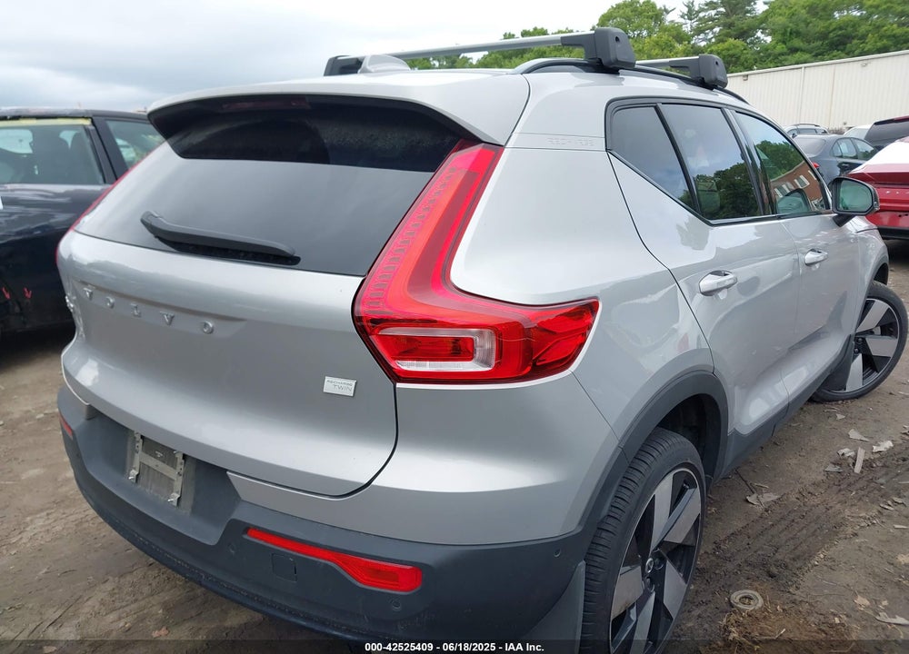 2023 VOLVO XC40 RECHARGE PURE ELECTRIC TWIN ULTIMATE VIN: YV4ED3UM1P2058851