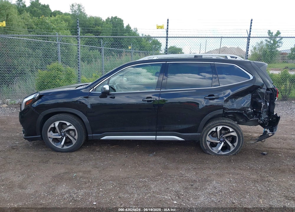 2022 SUBARU FORESTER VIN: JF2SKARC6NH529923