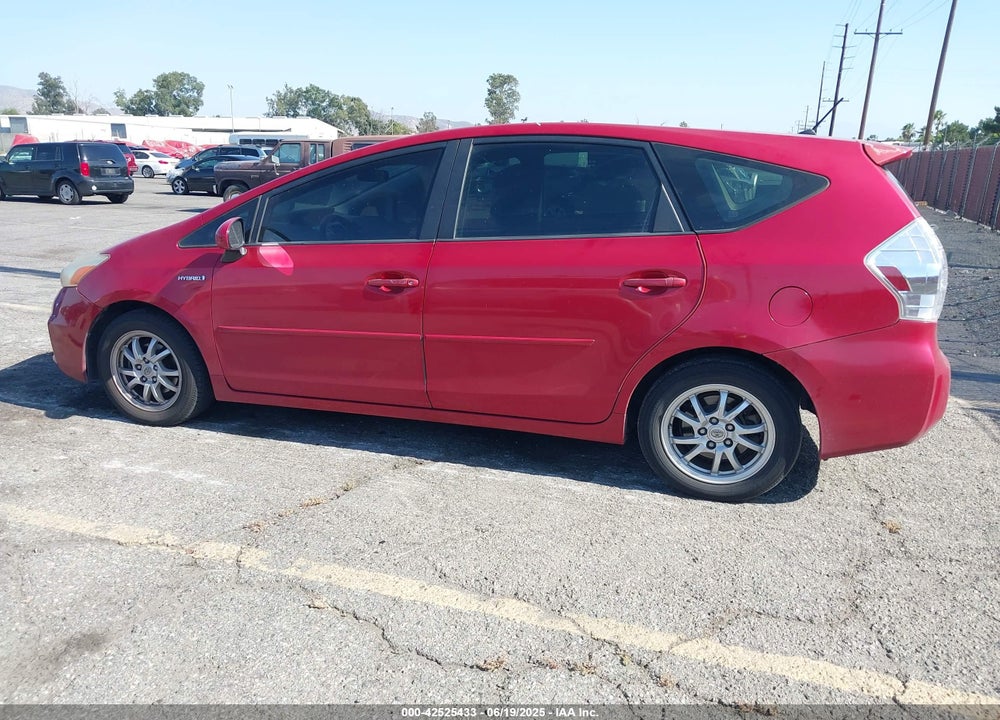 2014 TOYOTA PRIUS V TWO VIN: JTDZN3EU3E3294926