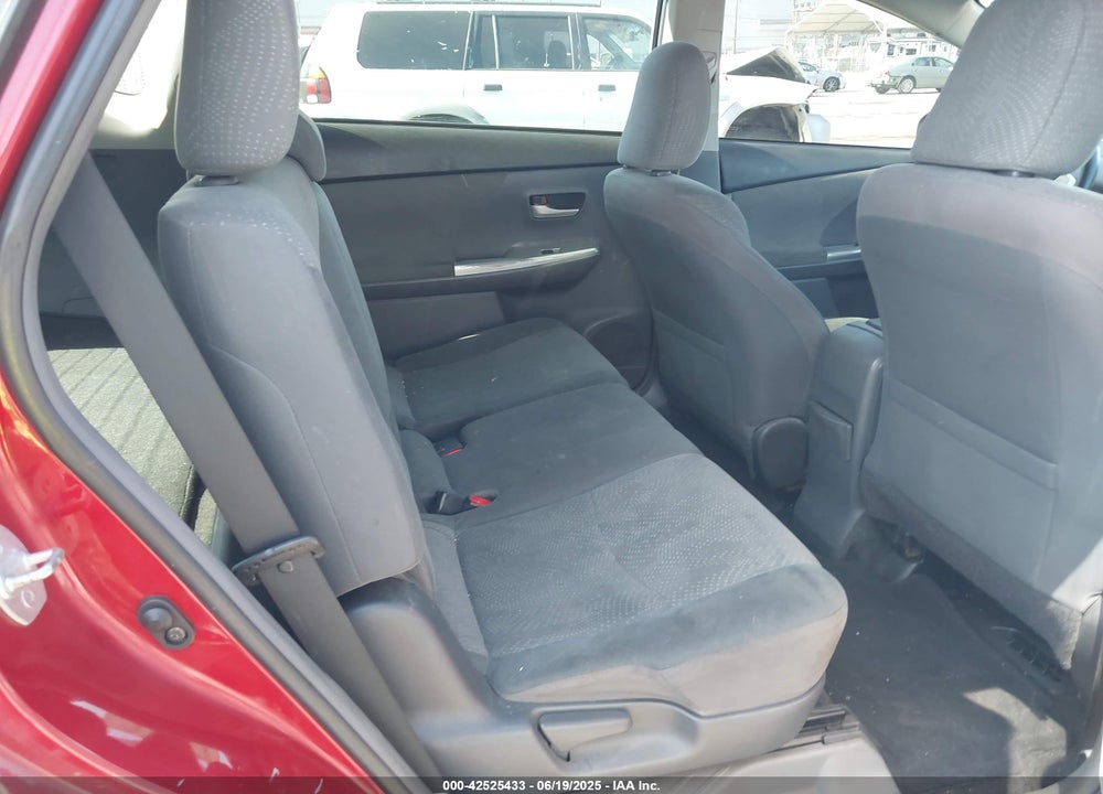 2014 TOYOTA PRIUS V TWO VIN: JTDZN3EU3E3294926