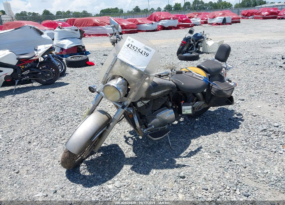 1998 HONDA VT1100 C3 VIN: 1HFSC3909WA003699