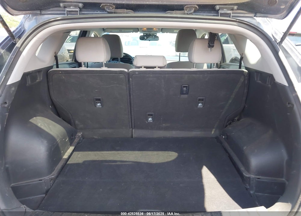 2019 HYUNDAI TUCSON VIN: KM8J23A48KU894113