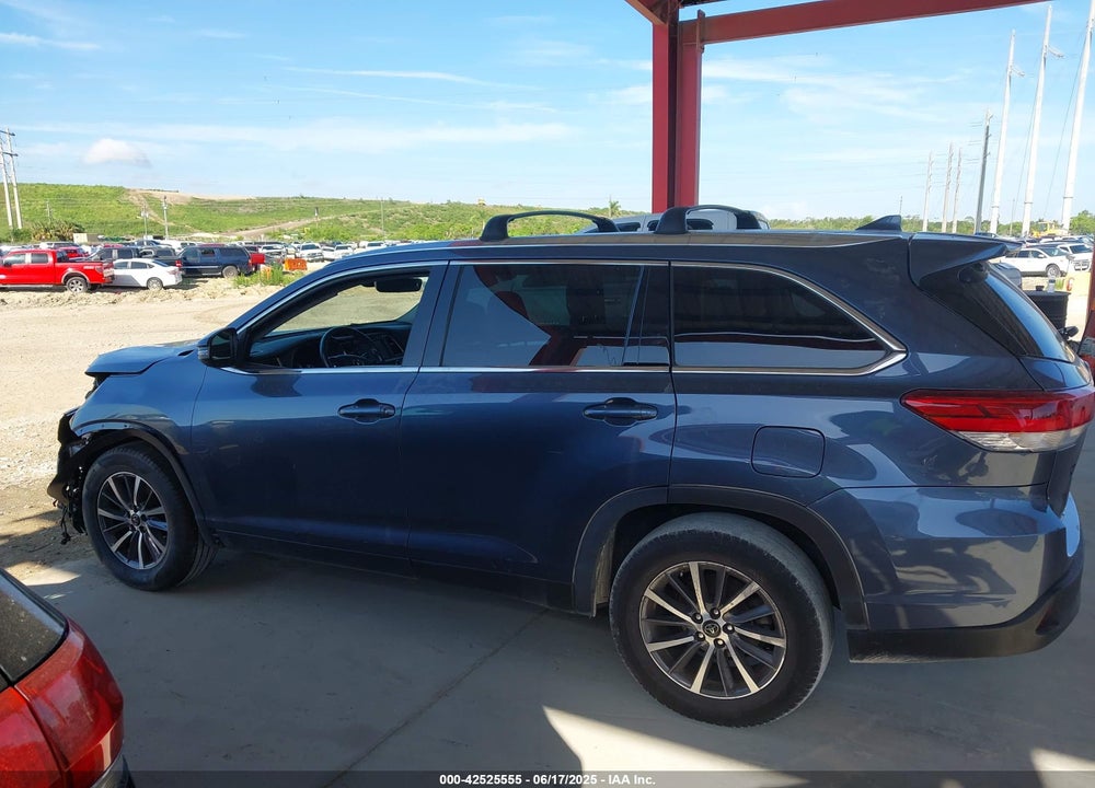 2019 TOYOTA HIGHLANDER VIN: 5TDKZRFH7KS346594