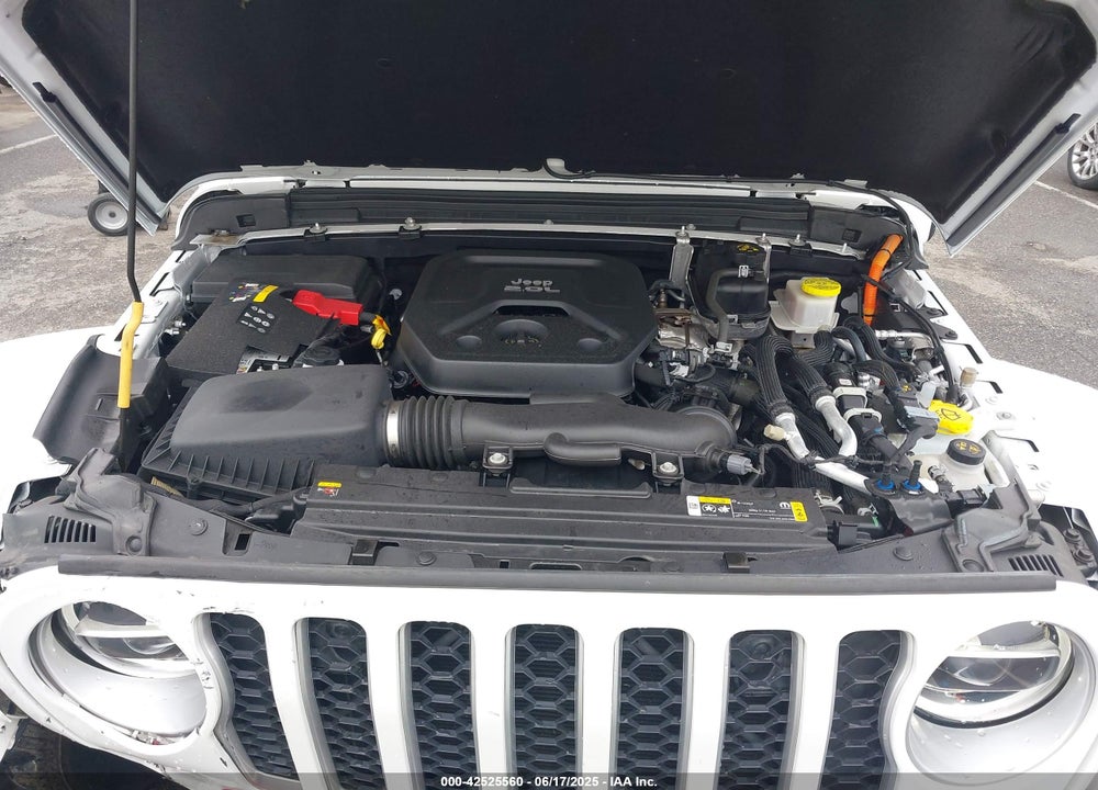 2022 JEEP WRANGLER 4XE UNLIMITED SAHARA 4X4 VIN: 1C4JJXP69NW229124