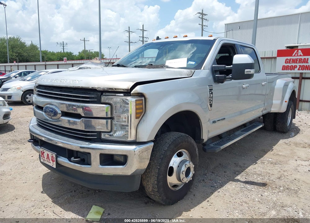 2019 FORD F-350 LARIAT VIN: 1FT8W3DT1KEF68738