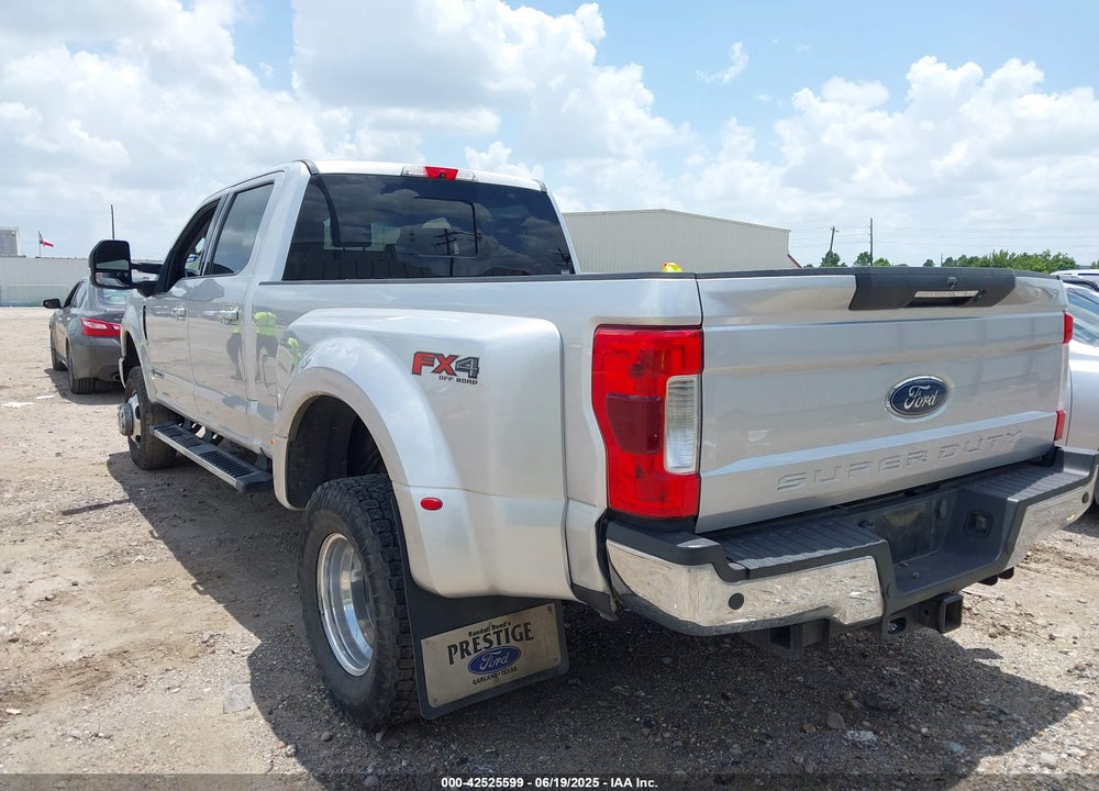 2019 FORD F-350 LARIAT VIN: 1FT8W3DT1KEF68738