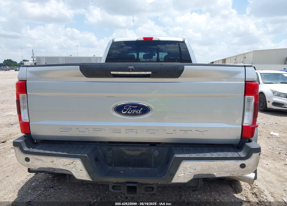 2019 FORD F-350 LARIAT VIN: 1FT8W3DT1KEF68738