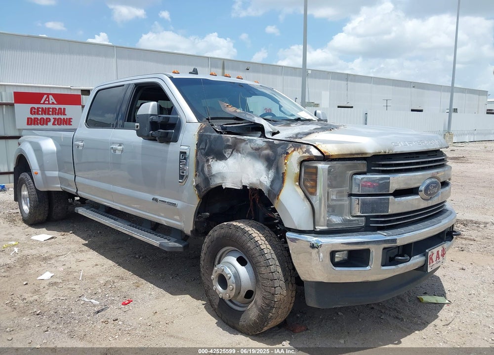 2019 FORD F-350 LARIAT VIN: 1FT8W3DT1KEF68738