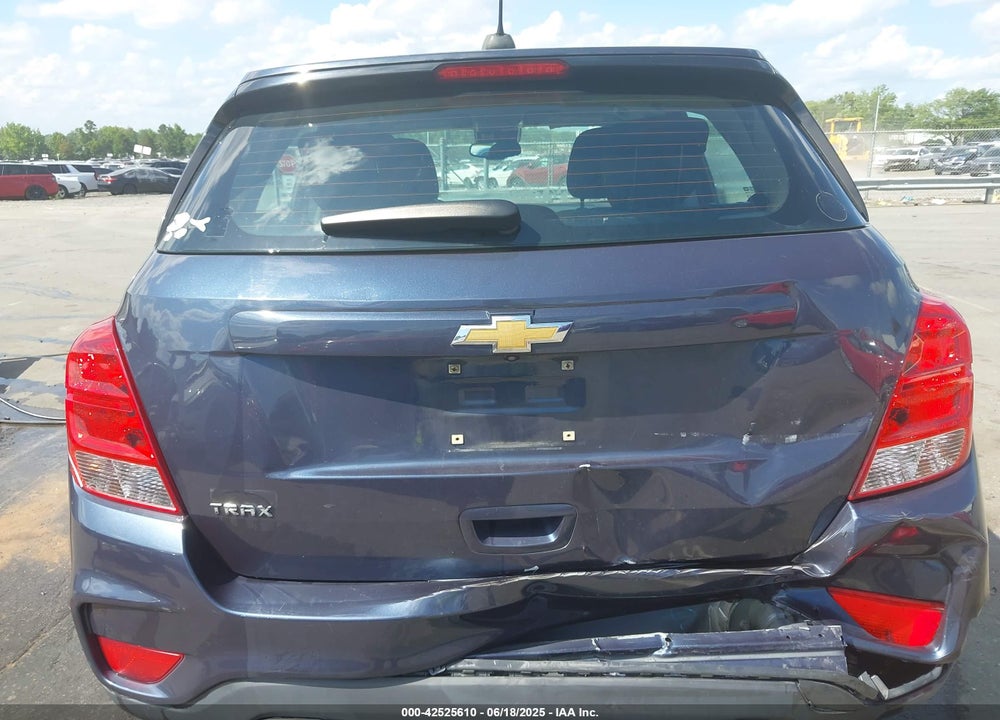 2018 CHEVROLET TRAX LS VIN: 3GNCJKSB9JL400302