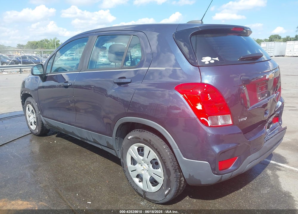 2018 CHEVROLET TRAX LS VIN: 3GNCJKSB9JL400302