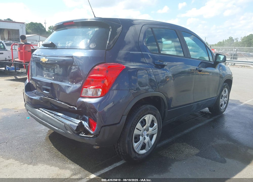 2018 CHEVROLET TRAX LS VIN: 3GNCJKSB9JL400302