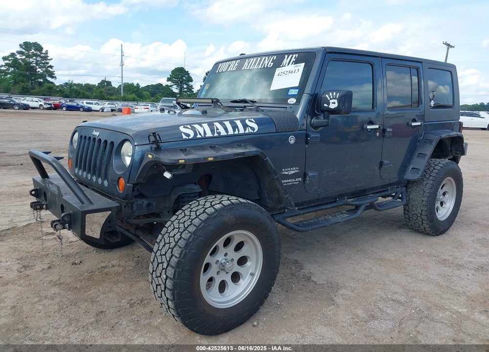 2008 JEEP WRANGLER UNLIMITED SAHARA VIN: 1J4GA591X8L520621
