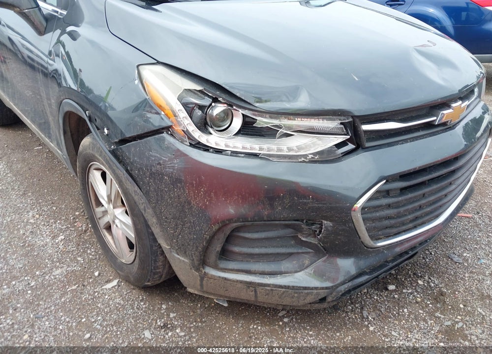 2018 CHEVROLET TRAX VIN: 3GNCJLSB2JL223646