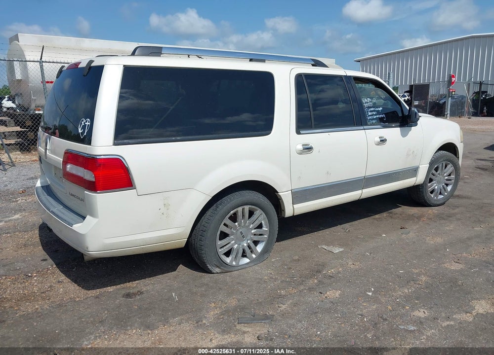 2007 LINCOLN NAVIGATOR L VIN: 5LMFL27507LJ13723