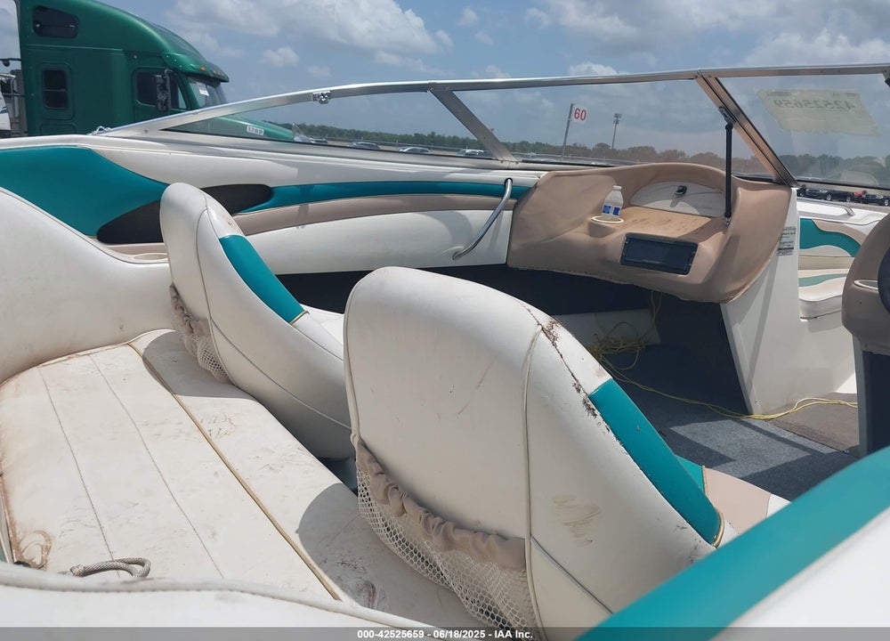 1996 RINKER 192 CAPTIVA VIN: RNK52213C696