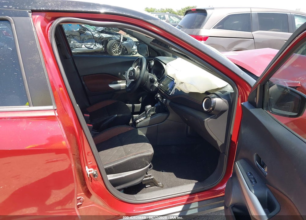 2019 NISSAN KICKS VIN: 3N1CP5CU7KL542452