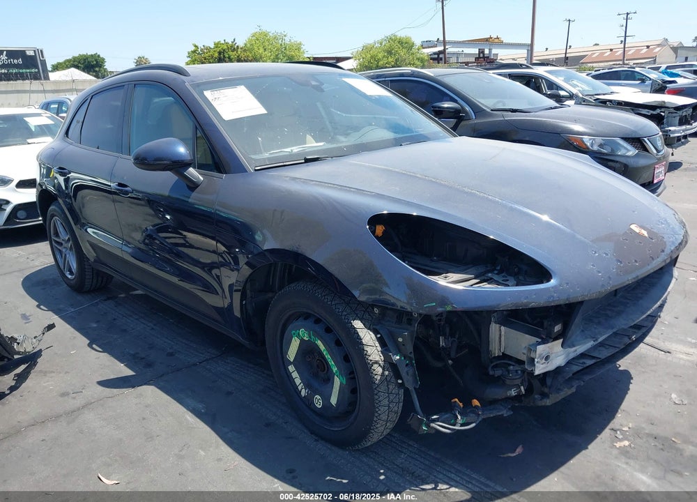 2018 PORSCHE MACAN VIN: WP1AA2A58JLB06928