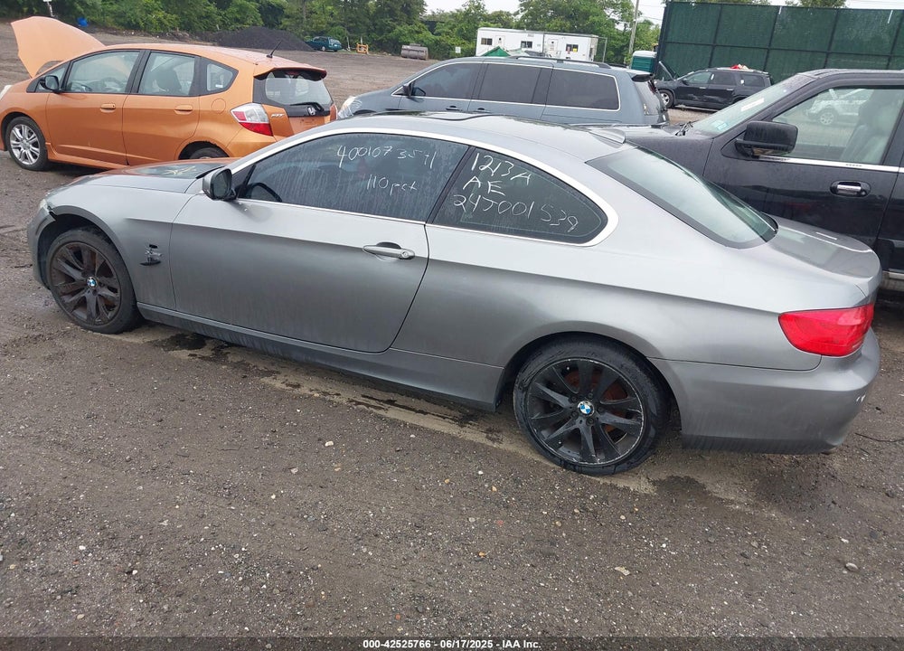 2011 BMW 3 SERIES VIN: WBAKF5C55BE655947