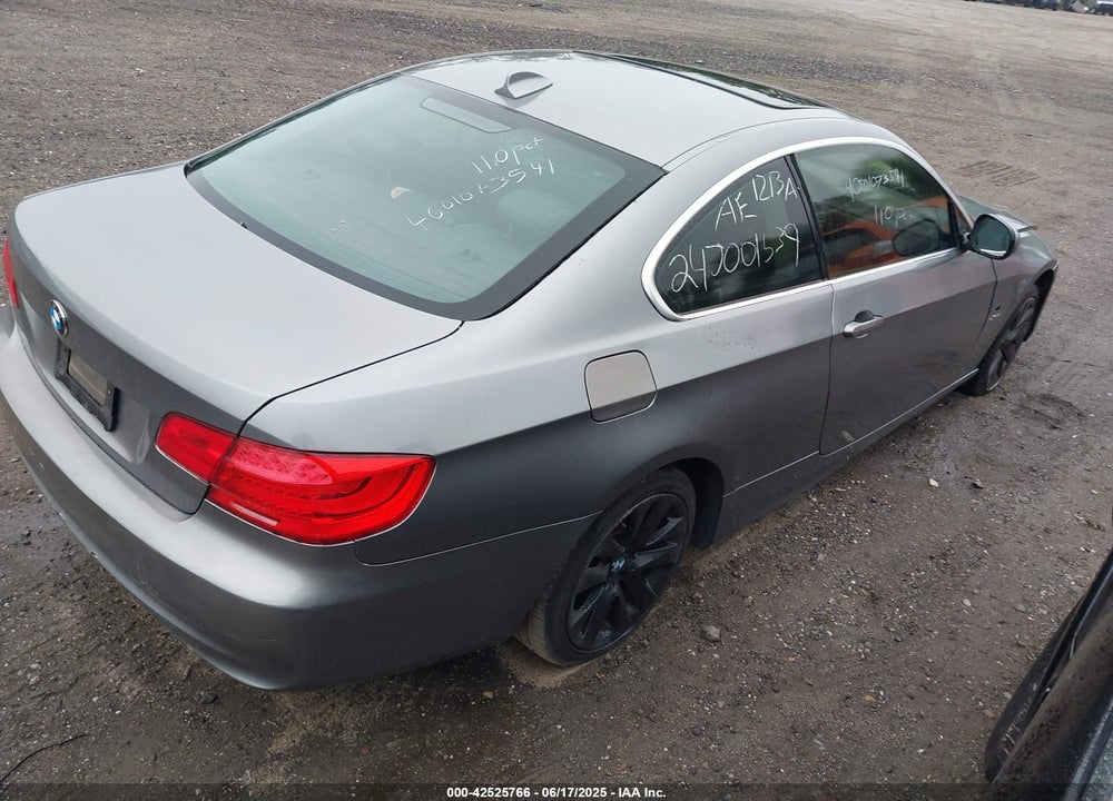 2011 BMW 3 SERIES VIN: WBAKF5C55BE655947