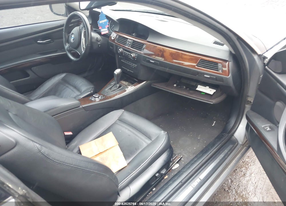 2011 BMW 3 SERIES VIN: WBAKF5C55BE655947