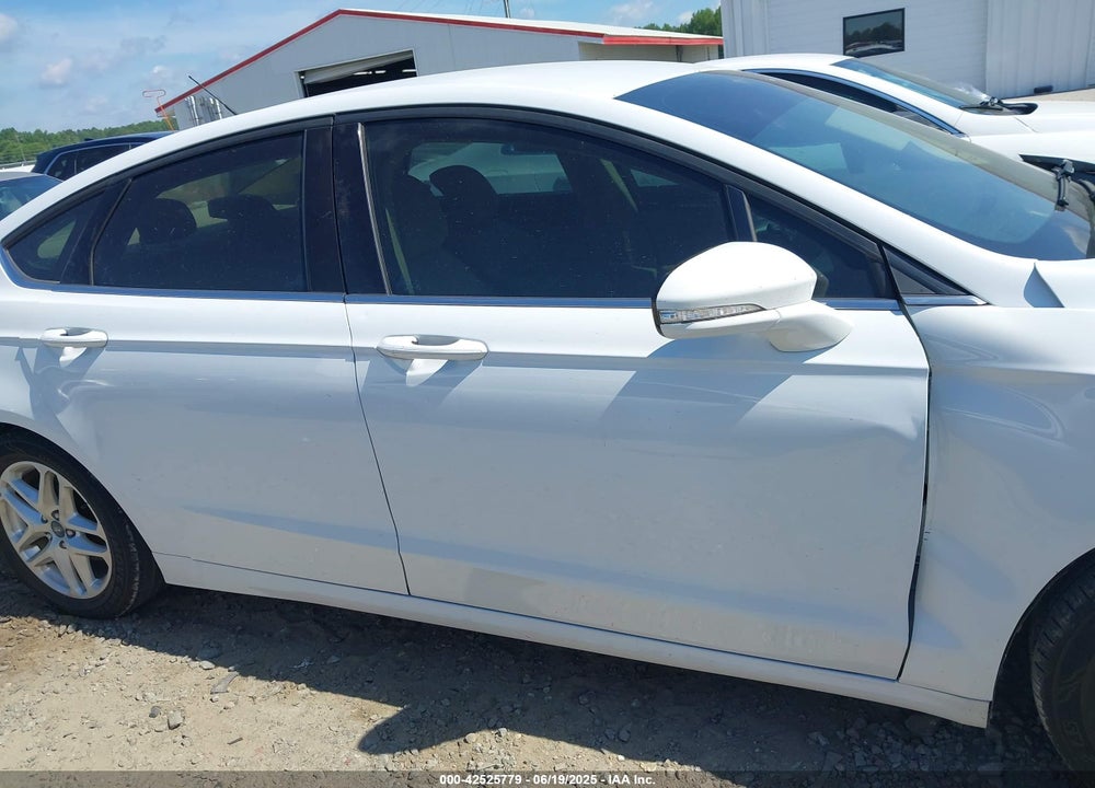 2014 FORD FUSION VIN: 1FA6P0H73E5357311