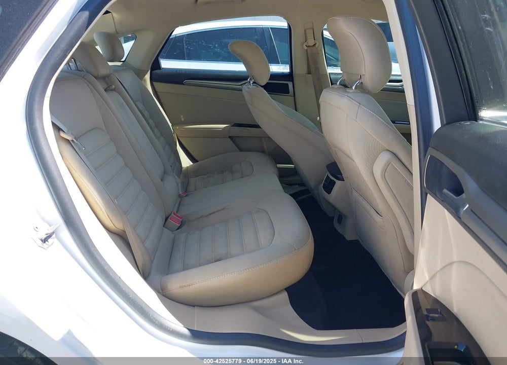 2014 FORD FUSION VIN: 1FA6P0H73E5357311