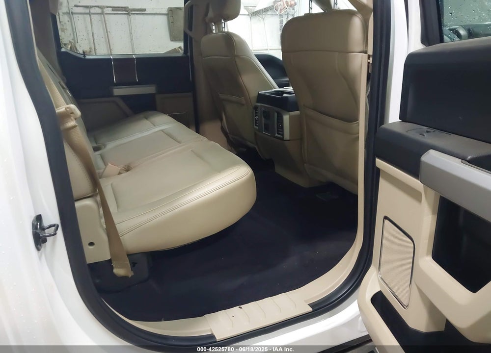 2016 FORD F-150 LARIAT VIN: 1FTEW1EP7GFA44875